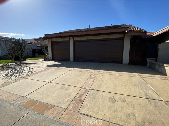 Building Photo - 16563 Mt Shelly Cir