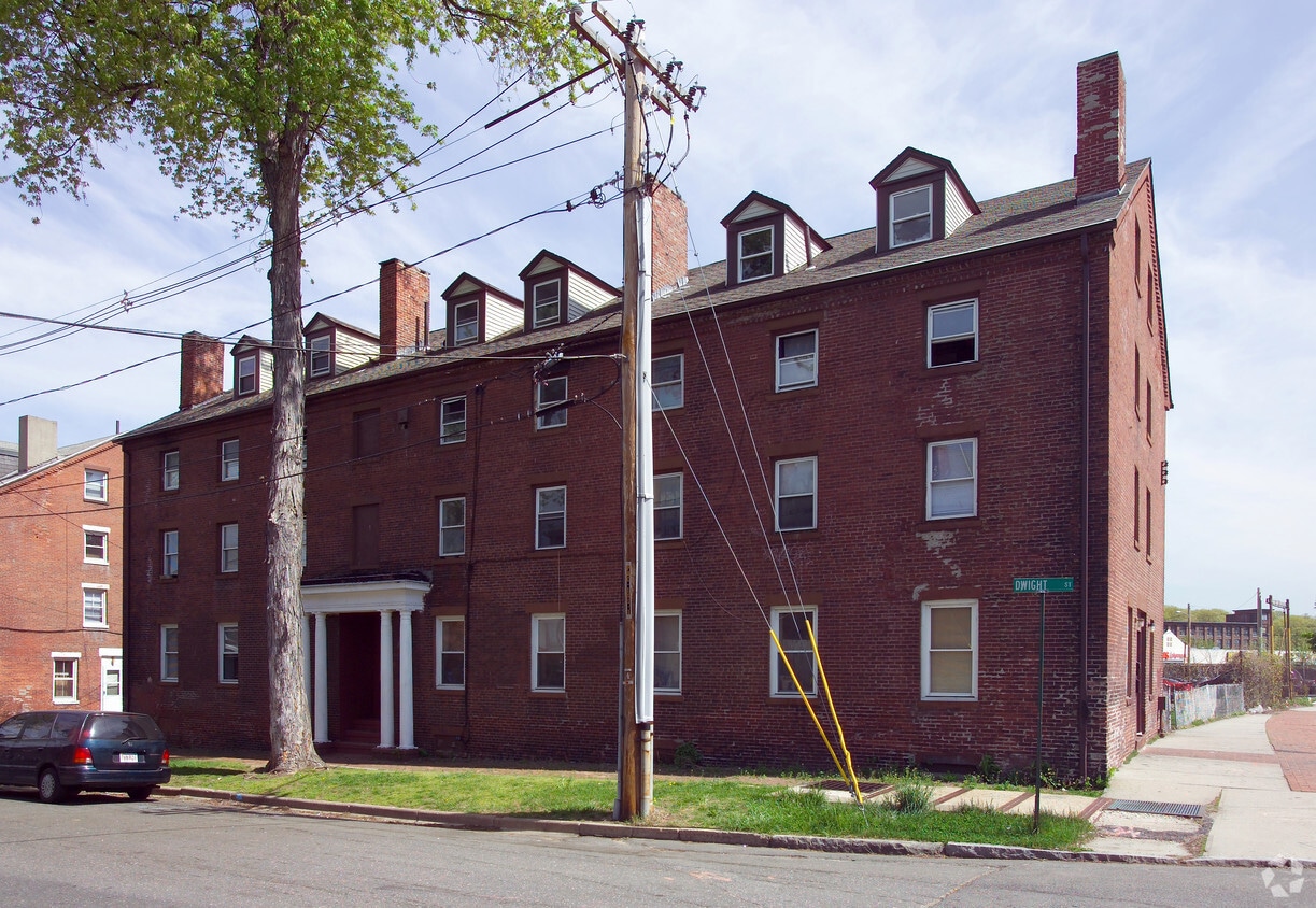Building Photo - 157-159 Exchange St