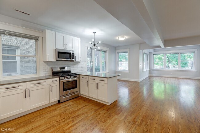 Foto del edificio - 4239 N Ashland Ave