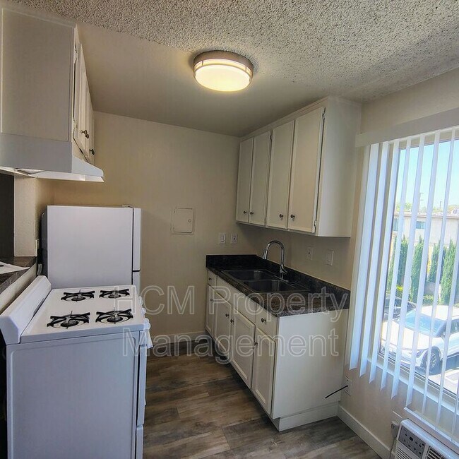 Foto del edificio - 11434 Calvert St