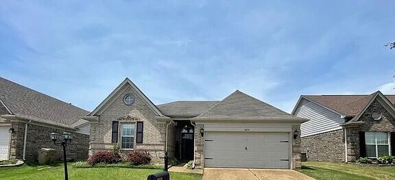 Foto principal - 4899 Old Stone Cove