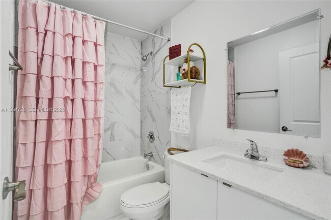 Foto del edificio - 1712 NW 76th Ter