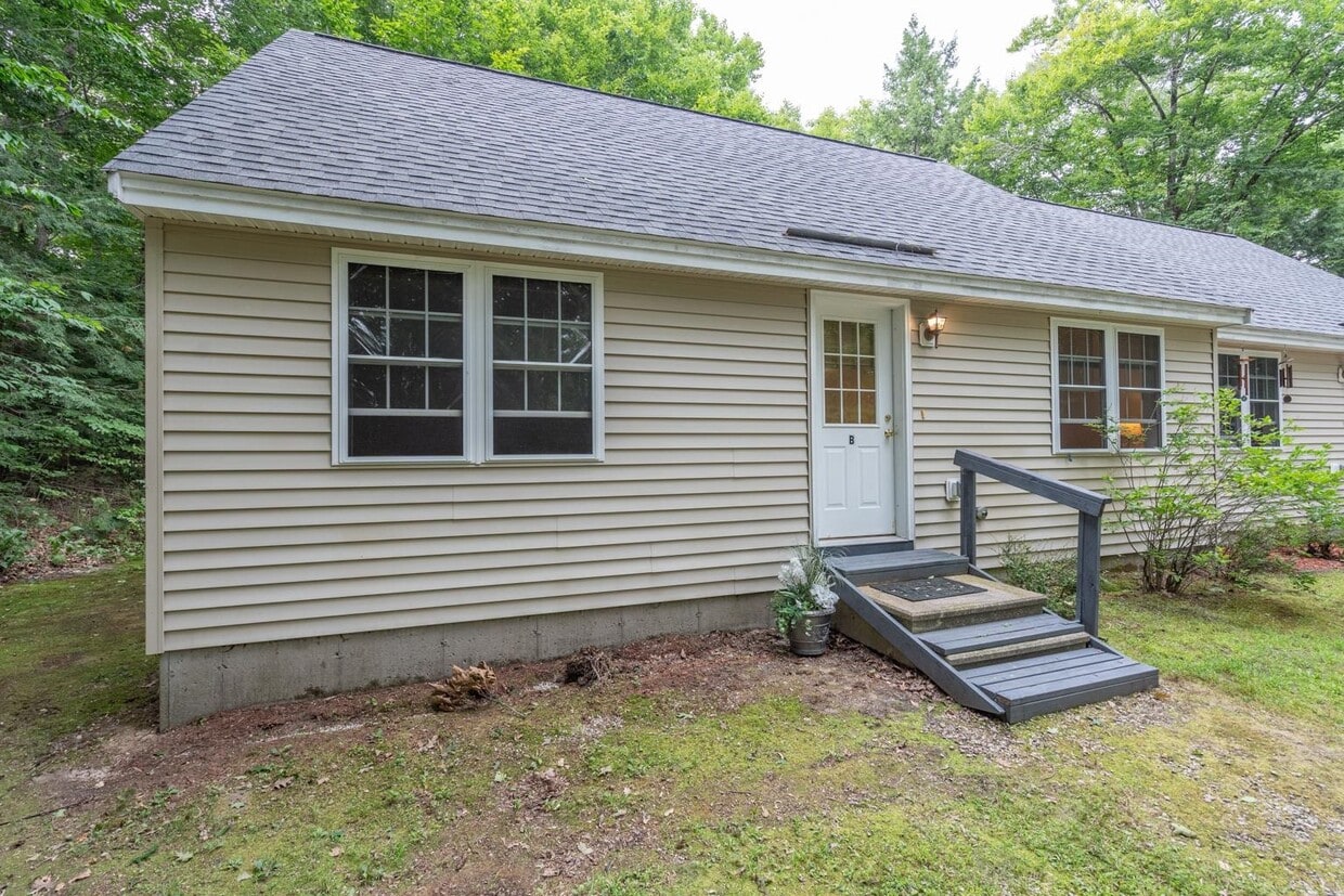Primary Photo - 363 Bow Lake Rd