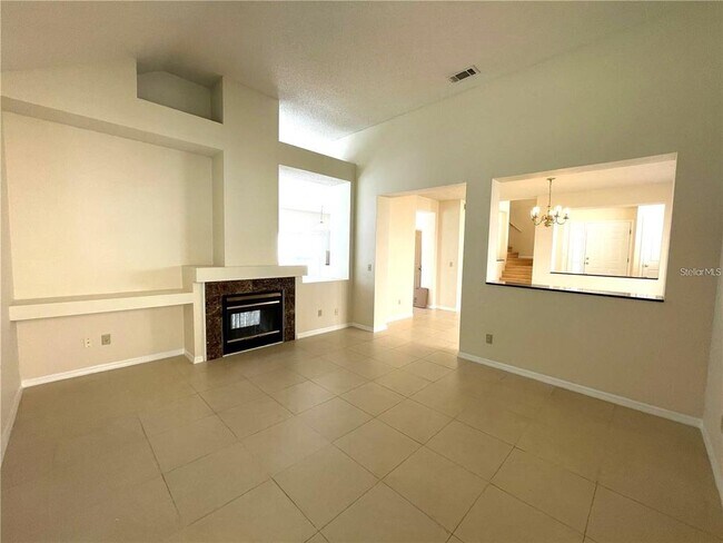 Foto del edificio - 5014 Sterling Manor Dr