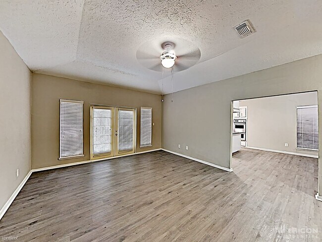 Foto del edificio - 535 Shady Brook Dr