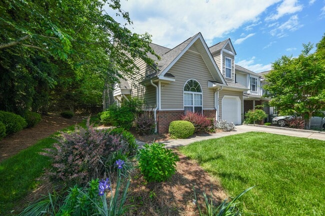 Photo - 1917 Haven Rd Townhome