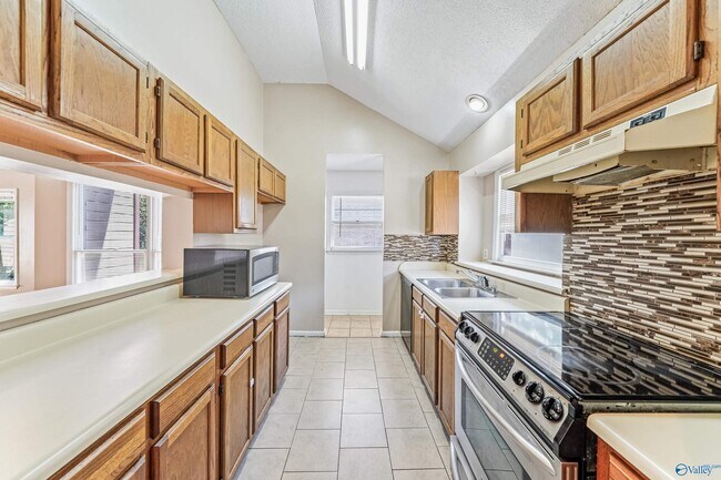 Building Photo - 117 Telluride Dr