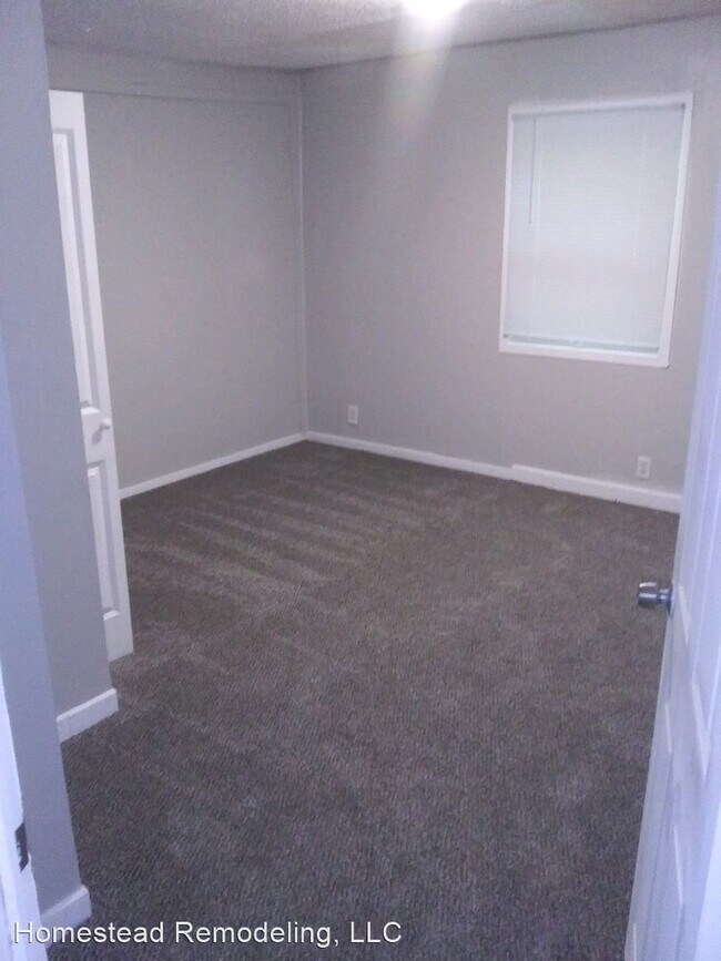 Foto del edificio - 3 br, 1 bath House - 8344 Campbell St.