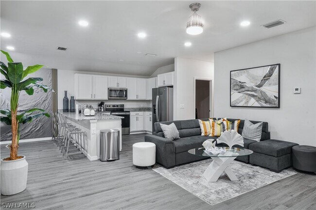 Foto del edificio - 2620 NE 5th Ave