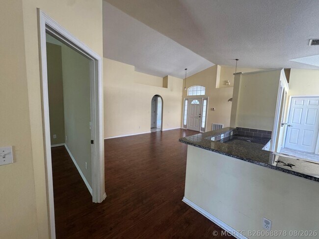 Foto del edificio - 12804 Maribou Cir