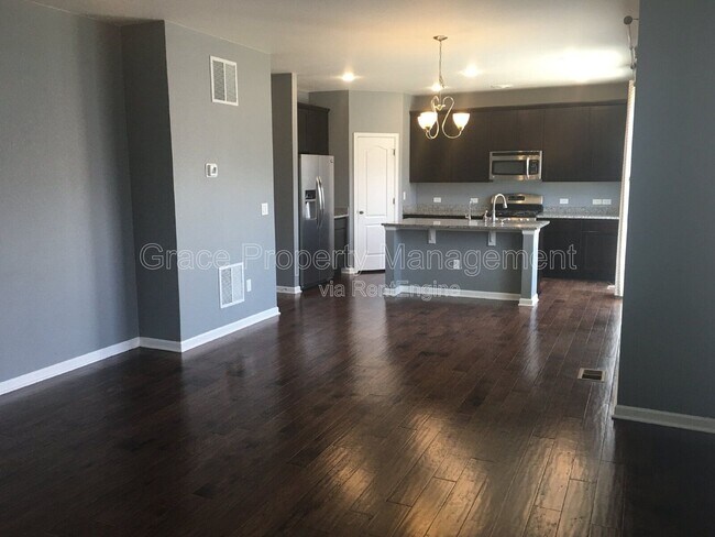 Foto del edificio - 9760 Memphis St