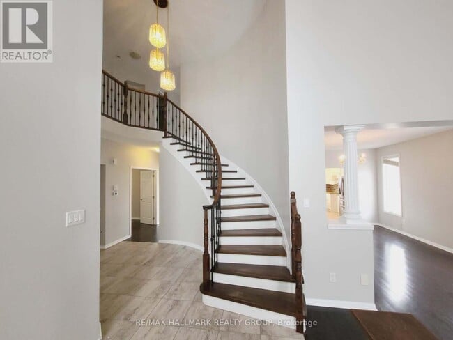 Building Photo - 248 Huntsville Dr