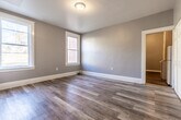 Foto principal - 304 S Birmingham Ave