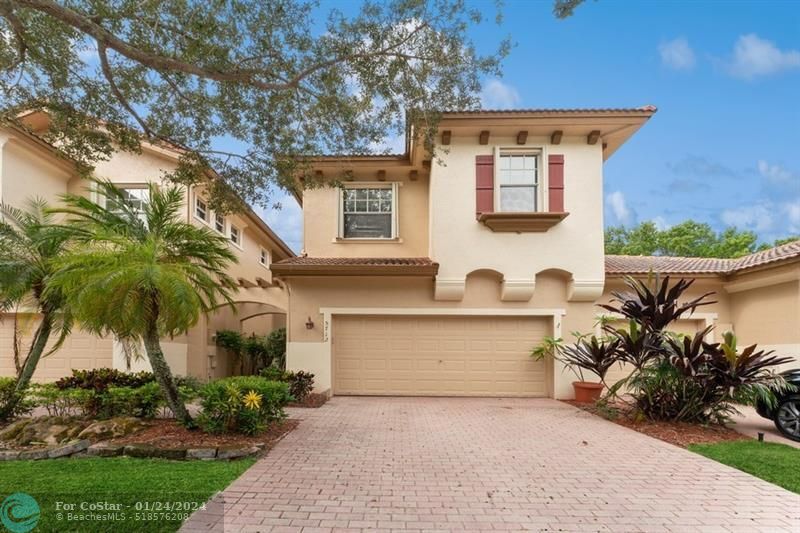 Foto principal - 5712 NW 119th Terrace