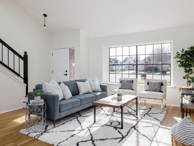 Building Photo - 1805 White Oak Cove
