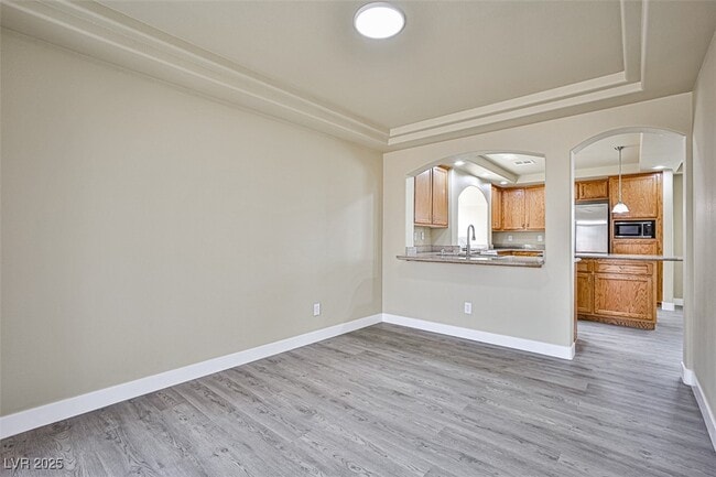 Building Photo - 4584 Mission Meadow Cir