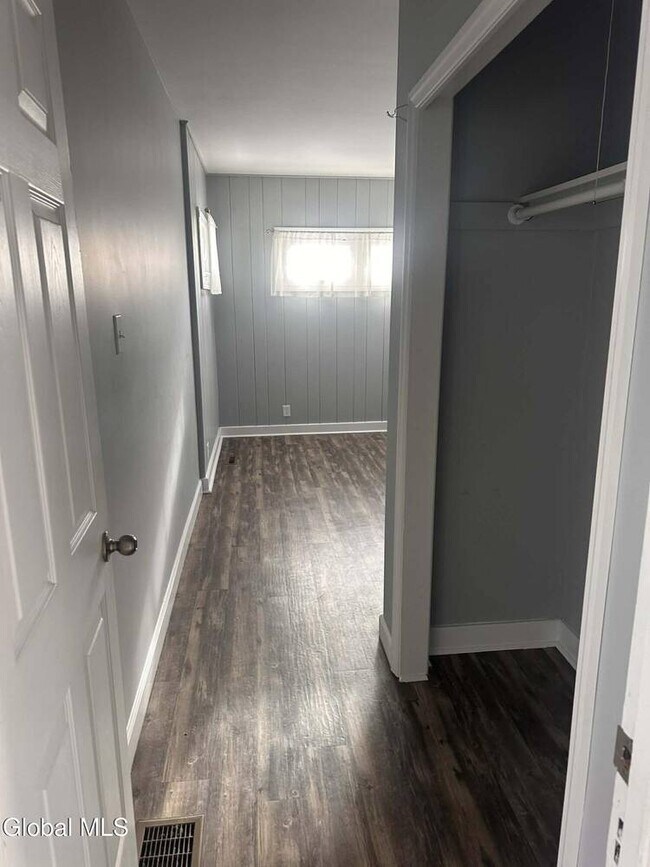 Building Photo - 1687 Avenue A