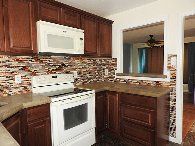 Building Photo - Second Kitchen In Basement