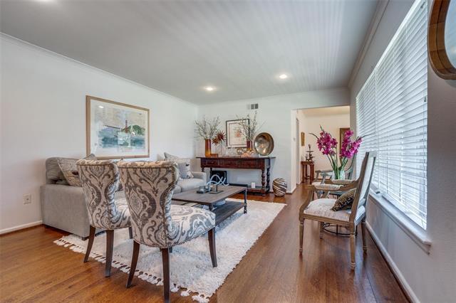 Foto del edificio - 7134 Westbrook Ln