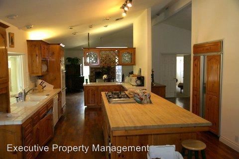 Primary Photo - 221 Garnsey Ave