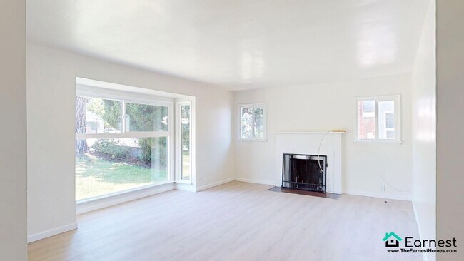 Foto del edificio - 3 + 3 Spacious Home in a Peaceful Neighbor...