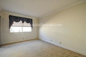 Building Photo - 18836 Jeffrey Ave