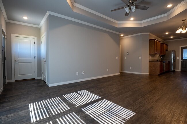 Building Photo - 3-bedroom, 2-bathroom home located in the beautiful Pea Ridge, AR