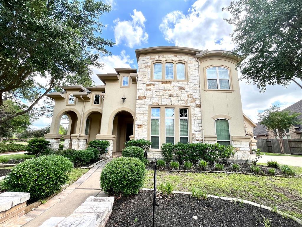 Foto principal - 19007 Cherry Cove Ln