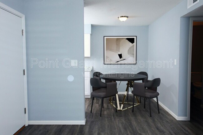 Foto del edificio - 928 N Carter Ave