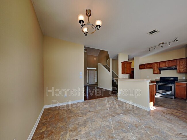 Foto del edificio - 905 Whisper Ln
