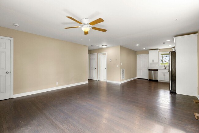 Foto del edificio - 1025 N 6th St