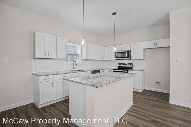Building Photo - 3 br, 2.5 bath House - 4429 Hamilton Ave.