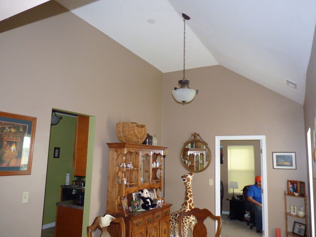 Dining Room - 1236 S Washington St