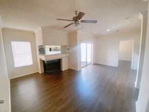 Building Photo - 7900 Bissonnet St