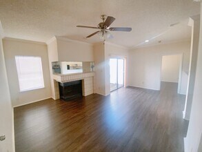 Building Photo - 7900 Bissonnet St