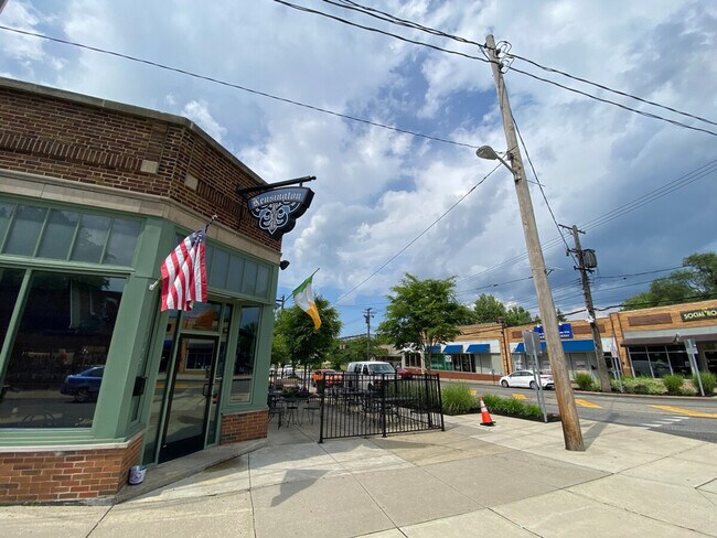 Foto del edificio - 2214 Lee Rd