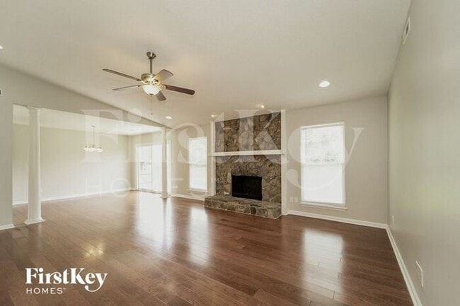 Building Photo - 11103 Vista Haven Dr