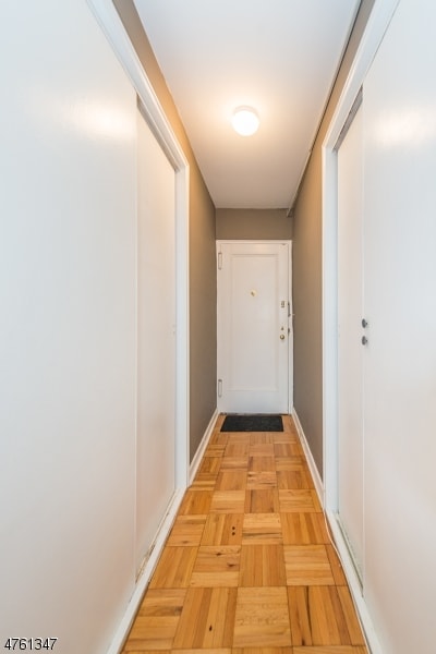 Building Photo - 5 Roosevelt Pl