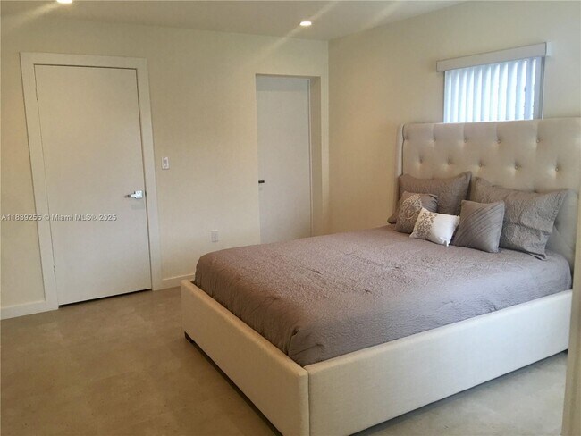 Foto del edificio - 3511 SW 25th St