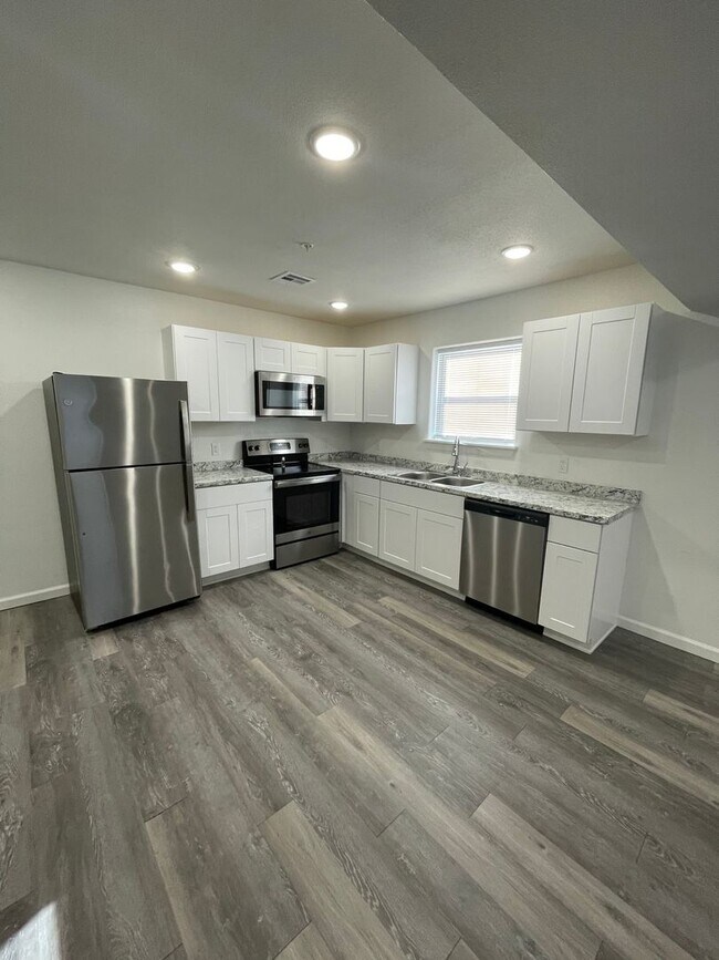 Foto del edificio - Townhomes Now Available in Strafford MO!