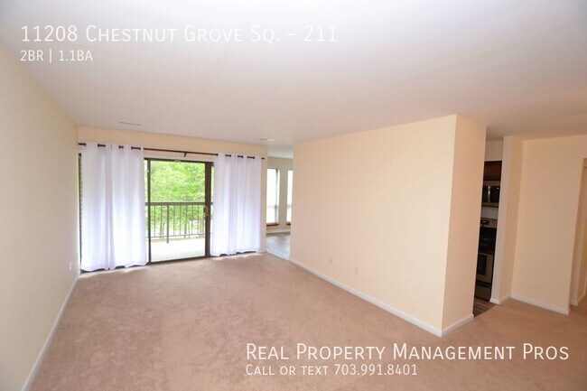 Building Photo - Impeccably Maintained 2 Bedroom Condo In T...