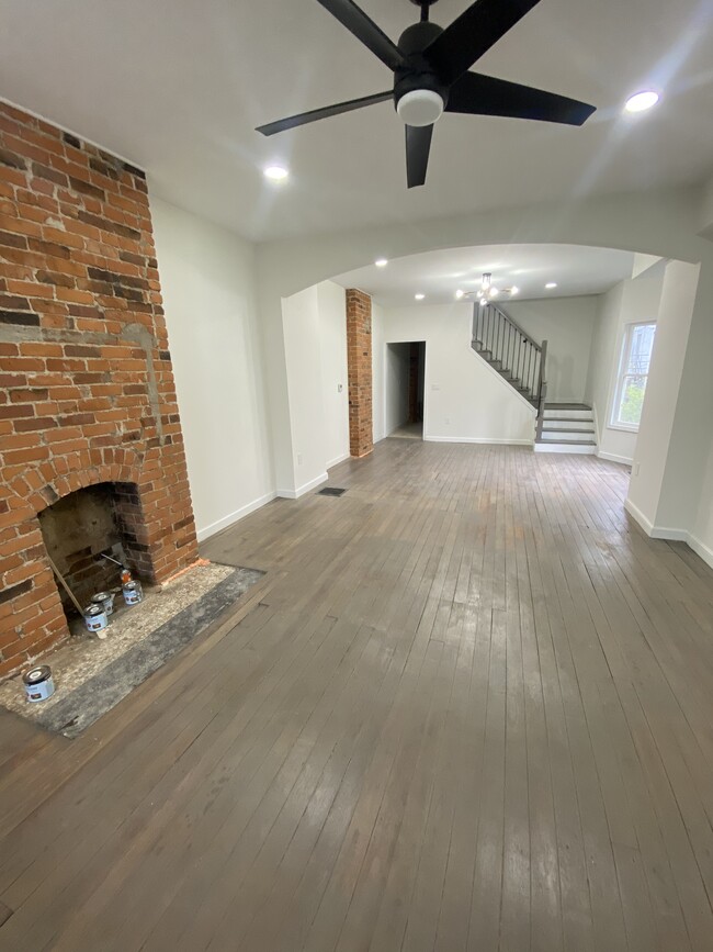 Building Photo - 187 Avondale Ave