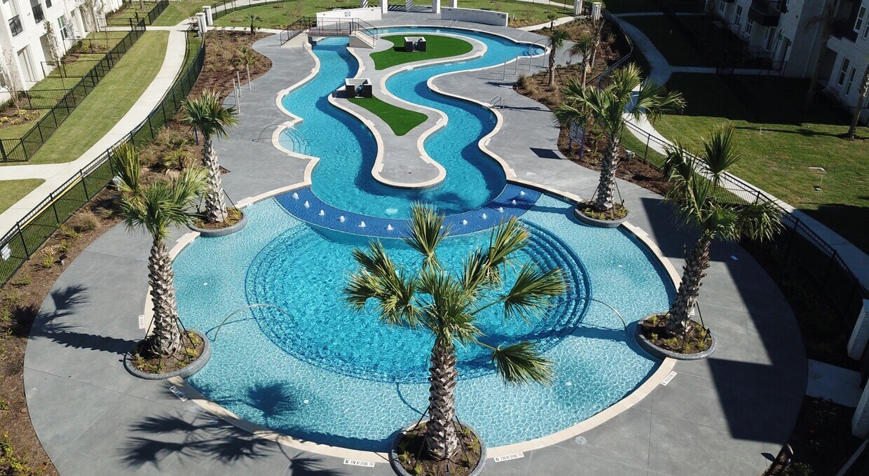 Foto del edificio - 7100 Uvalde Rd