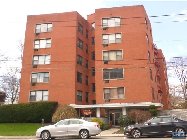 Primary Photo - 1541 Lemoine Ave