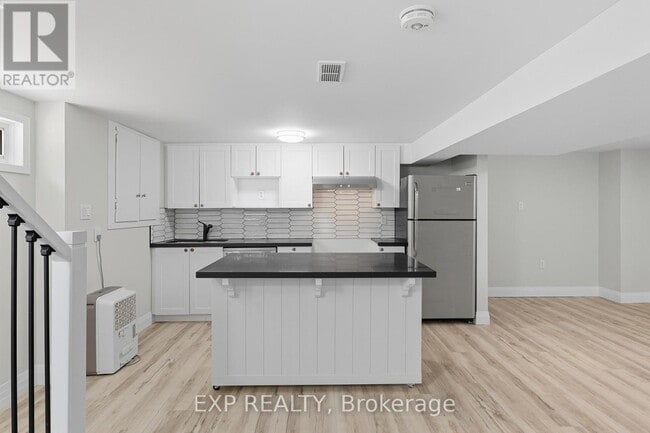 Photo du bâtiment - 397 E 28th St