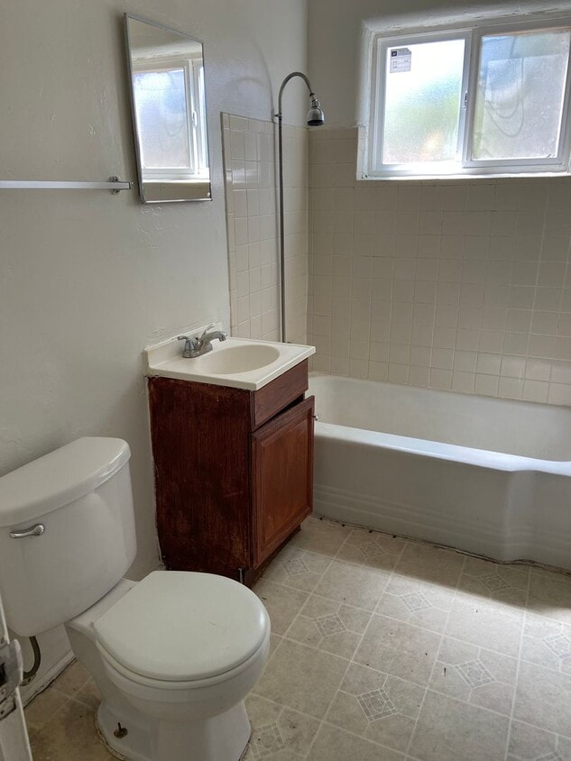 Foto del edificio - 122 Charleston St SE