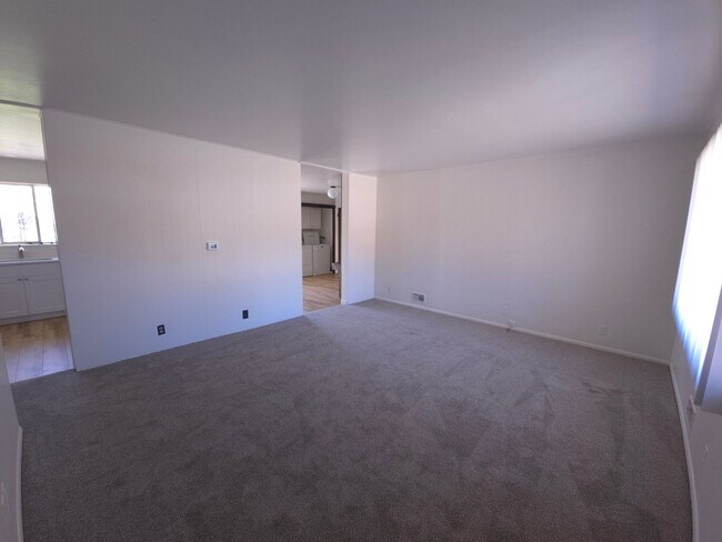 Foto del edificio - Martin Acres Ranch home with New Kitchen a...