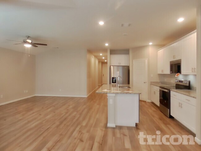 Foto del edificio - 5907 Noah Pl