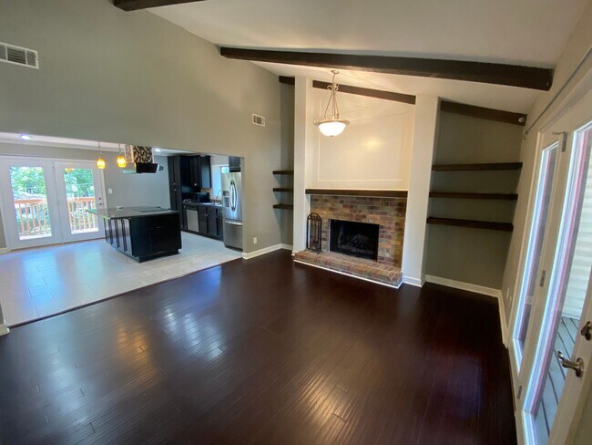 Foto del edificio - Indianhead Lake Estates  - available 10/1/...