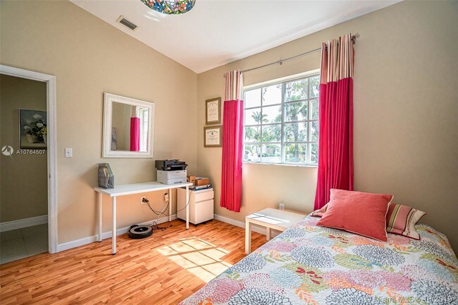 Foto del edificio - 3111 NW 86th Ave